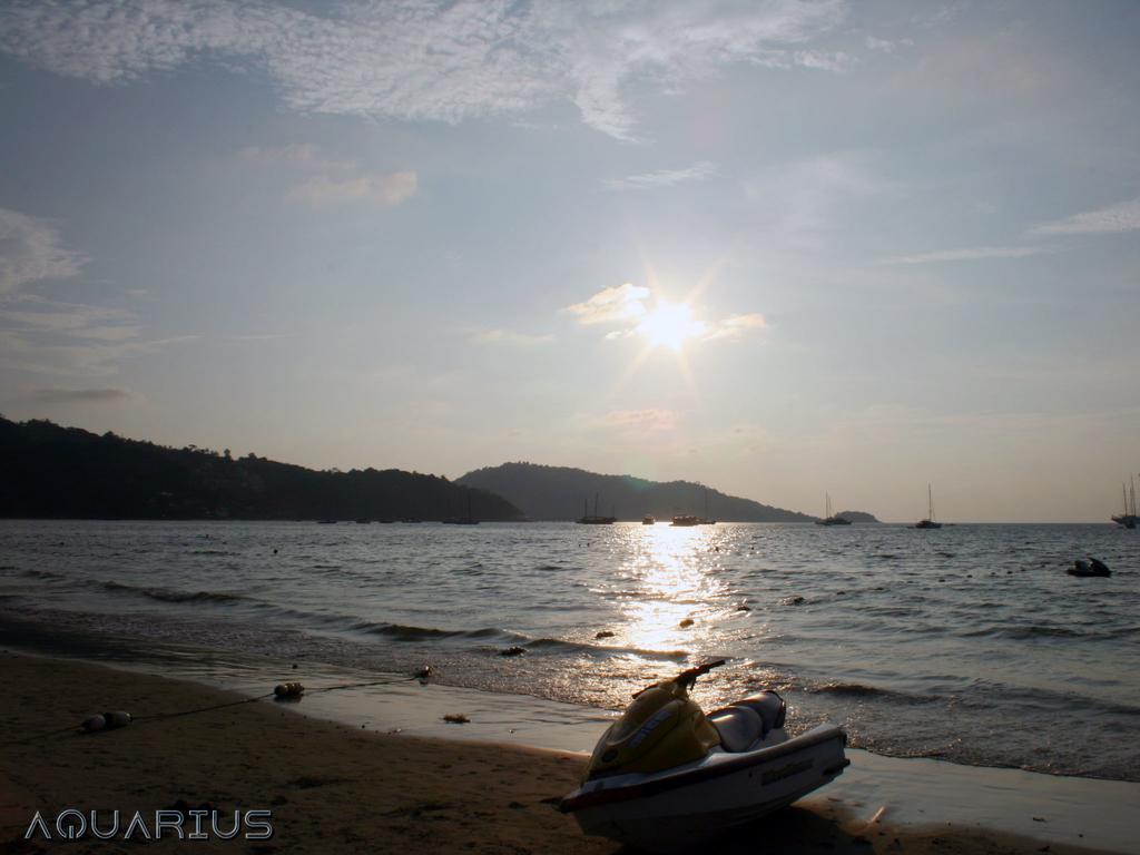 Aquarius Gay Pensión&Sauna Patong Exterior foto
